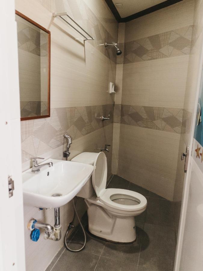 La Choeben Suites Calbayog Exteriör bild