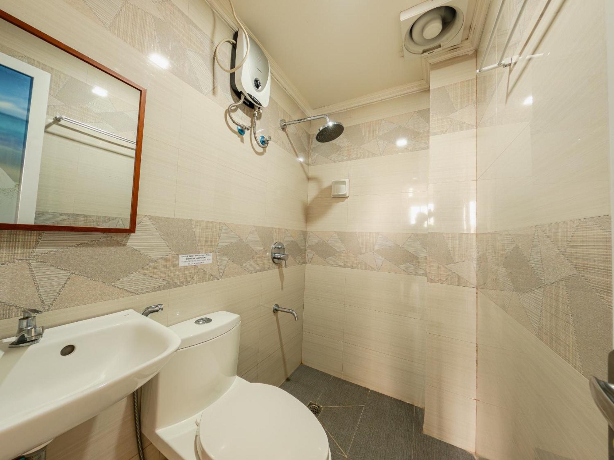 La Choeben Suites Calbayog Exteriör bild